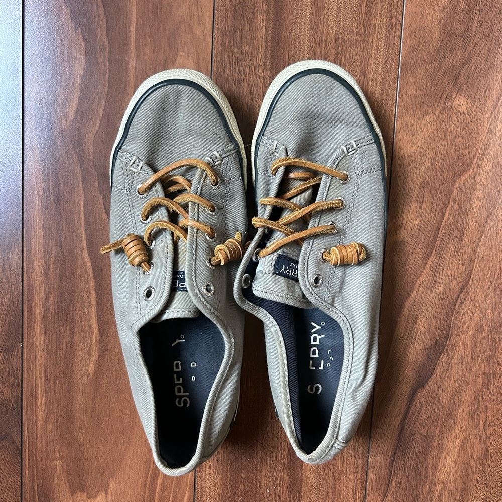 Sperry Khaki Canvas Shoes with Brown Laces